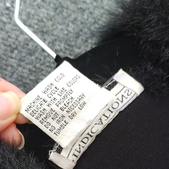 Indication Black Faux Fur Coatwith Matching Pant - Picture 6 of 17